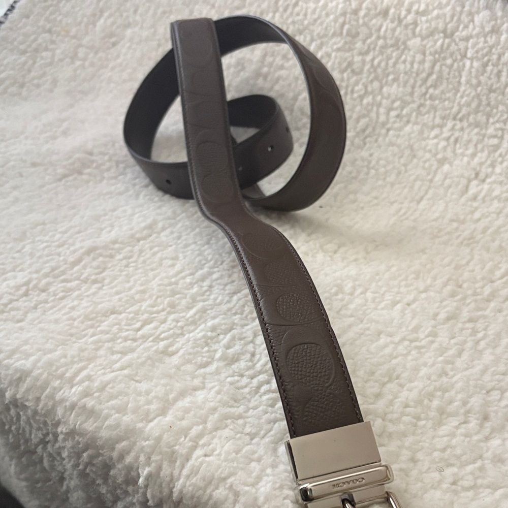 Coach Dark Brown Leather Belt with Silver Buckle - Picture 3 of 3